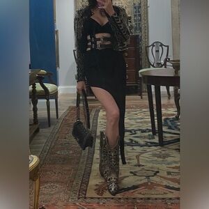 Dress with belted waist